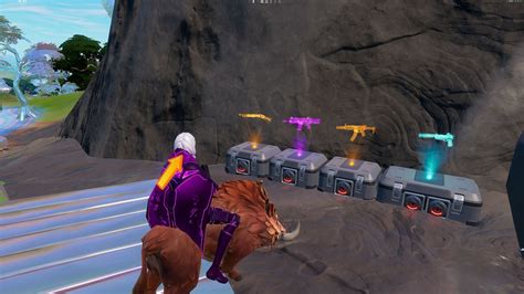 looted oinay.com